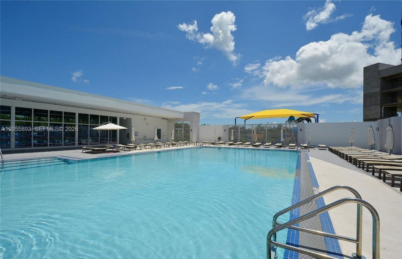 14951 Royal Oaks Ln, Unit 409, North Miami, FL 33181 Photo