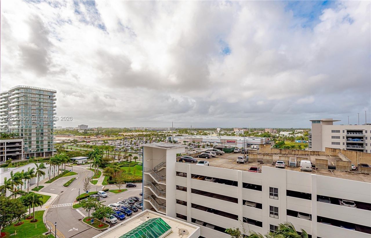 14951 Royal Oaks Ln, Unit 409, North Miami, FL 33181 Photo