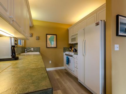 8004 N North Lake Boulevard , Unit #A1, Kings Beach, CA 96148 Photo