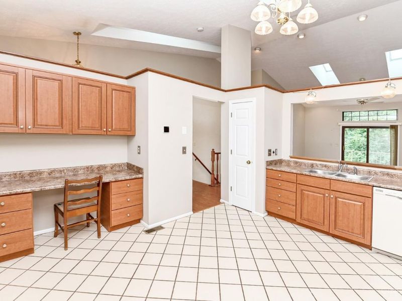 5359 Gantzfield Court, Sharonville, OH 45241 Photo 13