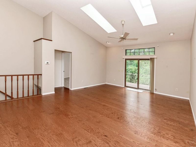 5359 Gantzfield Court, Sharonville, OH 45241 Photo 9