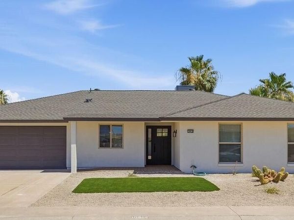 10914 W WHITE MOUNTAIN Road, Sun City, AZ 85351