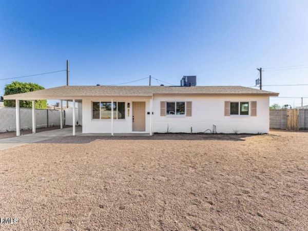 3321 E BELLEVIEW Street, Phoenix, AZ 85008