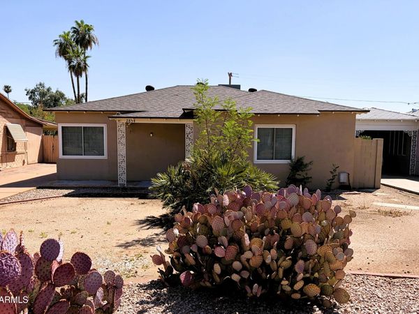 2854 N GREENFIELD Road, Phoenix, AZ 85006
