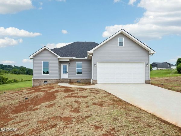 304 Moores Way, Madisonville, TN 37354