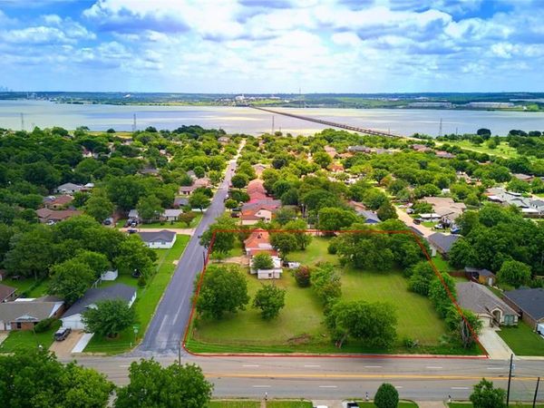 2501 Avenue A , Grand Prairie, TX 75051