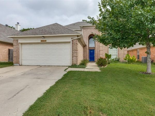 4725 Grant Park Avenue, Fort Worth, TX 76137