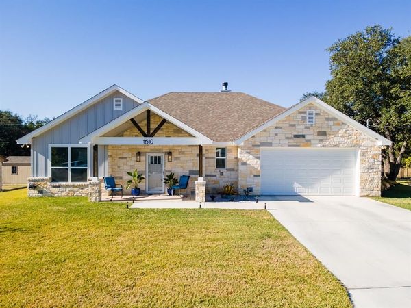 1610 Badger Lane , Lampasas, TX 76550