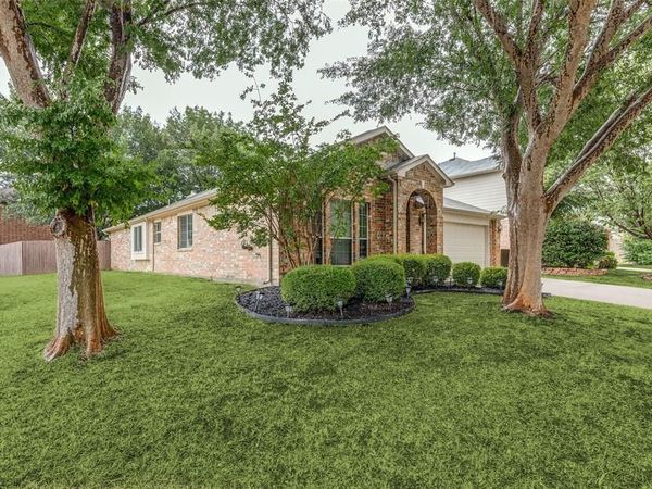 11528 Cactus Springs Drive, Fort Worth, TX 76244