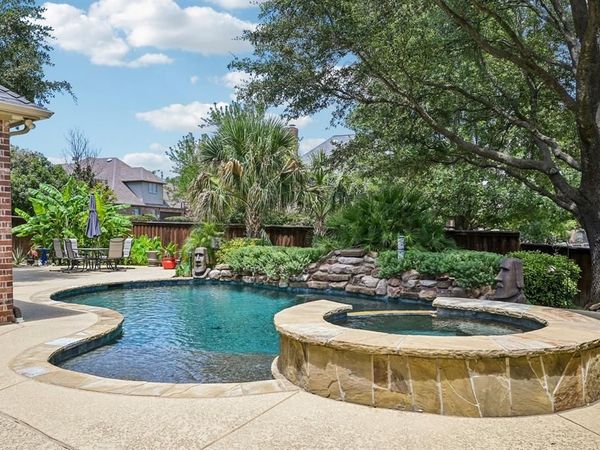 812 White Buffalo Lane, Heath, TX 75032