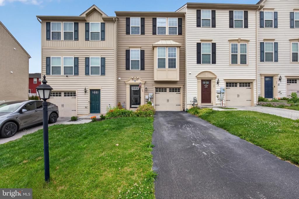 37 S CENTER STREET , HANOVER, PA 17331