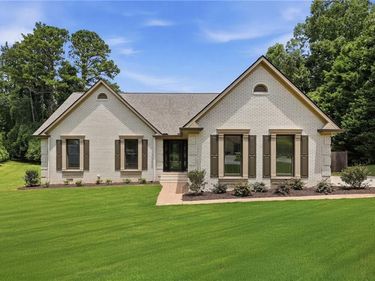 3600 Quail Creek Drive, Buford, GA 30519