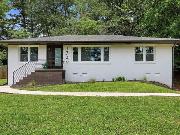 1742 Constitution Road , Atlanta, GA 30316