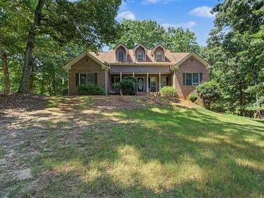 6431 Chestnut Hill Road, Flowery Branch, GA 30542