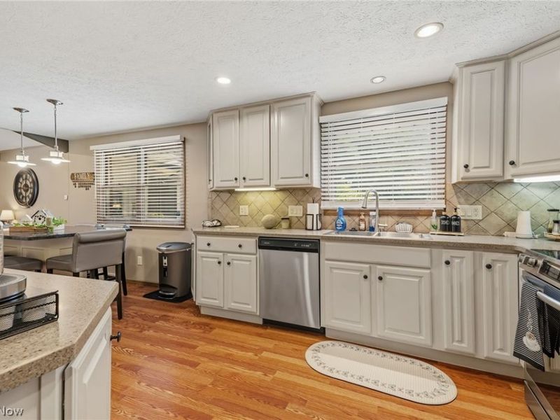5308 Lindenwood Street, Louisville, OH 44641 Photo 22