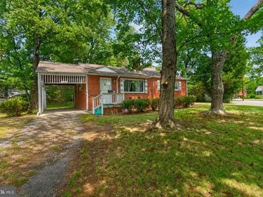 3122 COLLIE LANE, FALLS CHURCH, VA 22044