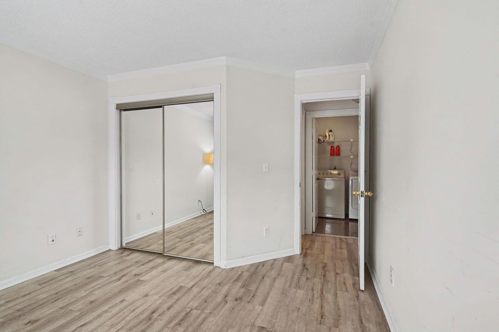 4396 Baldwin Ave.  Photo 14