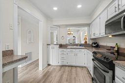 4396 Baldwin Ave.  photo 4