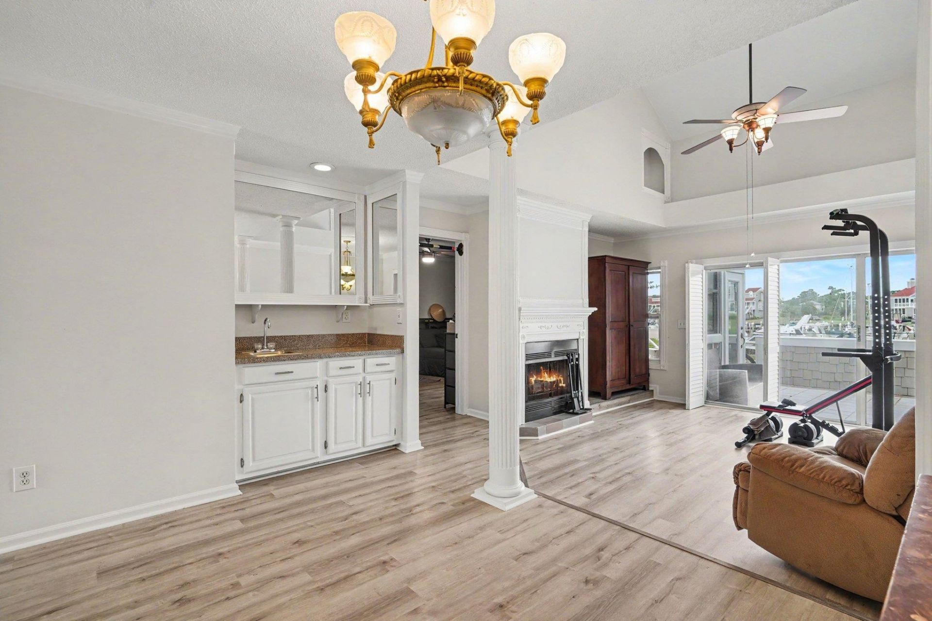 4396 Baldwin Ave.  Photo 7