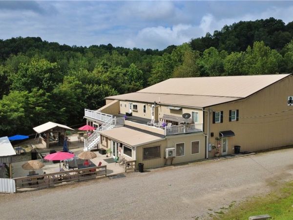 24825 Armstrong Hill Road, Lower Salem, OH 45745