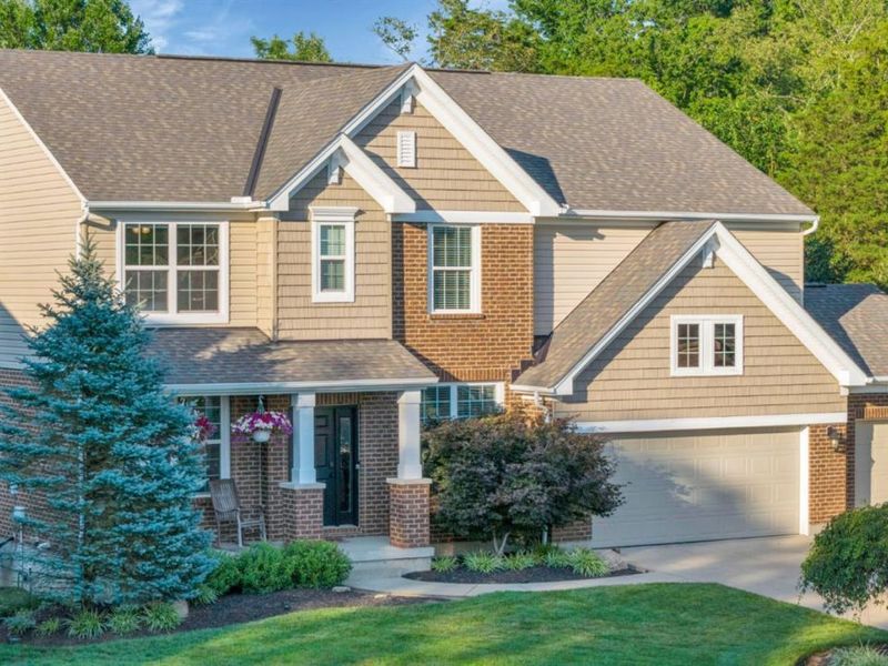 1223 Belle Meadows Drive, Miami Twp, OH 45140 Photo 2