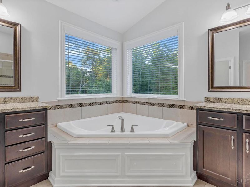 1223 Belle Meadows Drive, Miami Twp, OH 45140 Photo 47