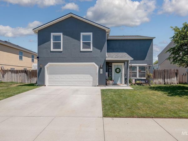 782 S Arrowrock, Middleton, ID 83644