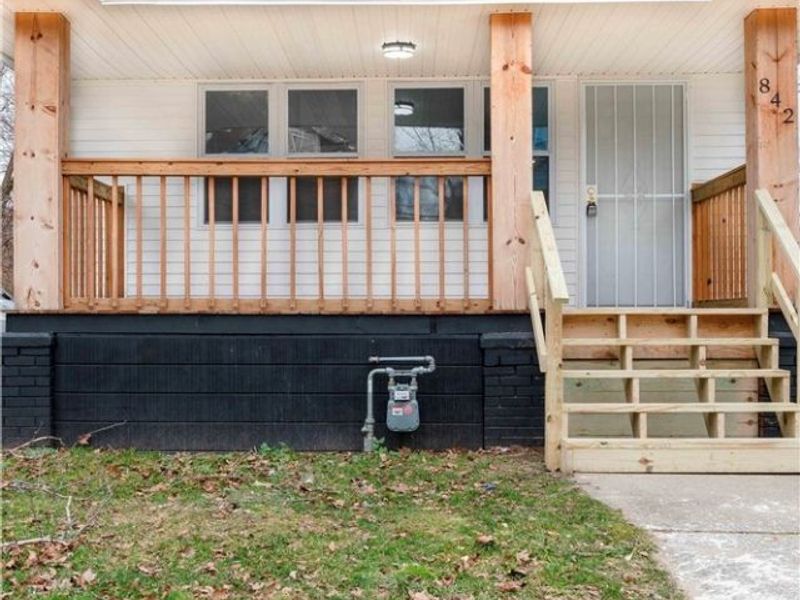 842 E 144th Street, Cleveland, OH 44110 Photo 1