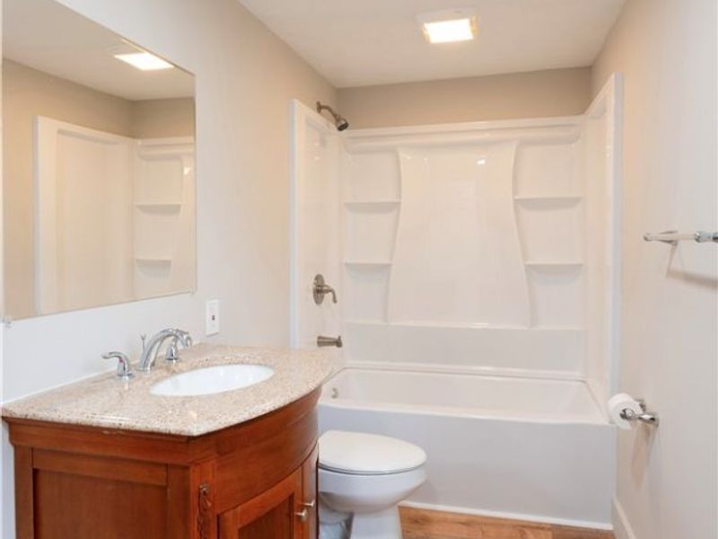 842 E 144th Street, Cleveland, OH 44110 Photo 10