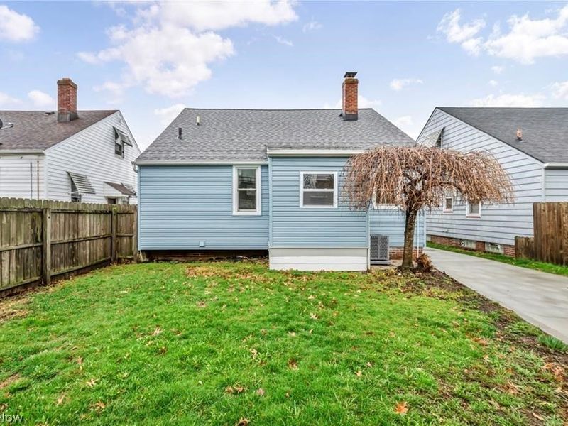 20801 Morris Avenue, Euclid, OH 44123 Photo 45