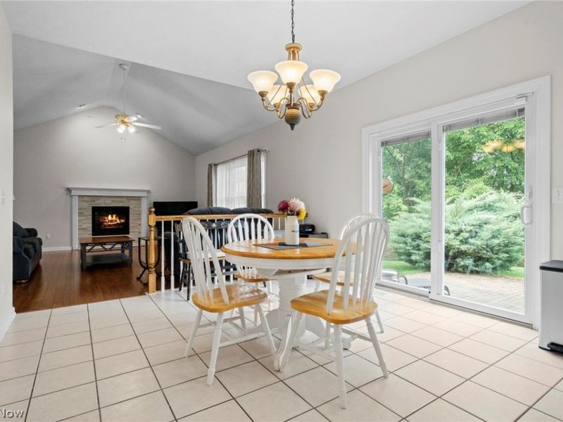 17118 Woodlawn Court, Strongsville, OH 44149 Photo 27