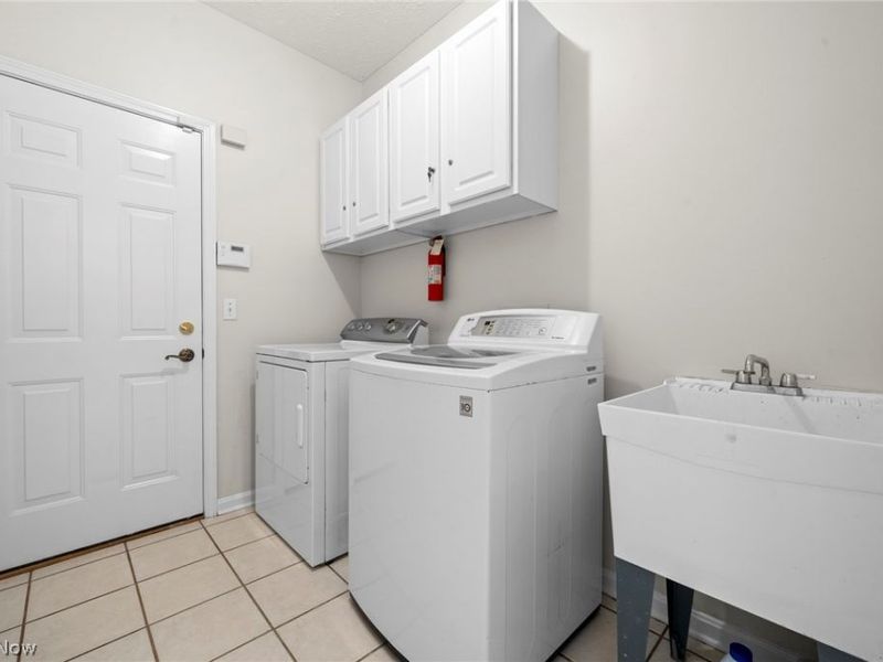 17118 Woodlawn Court, Strongsville, OH 44149 Photo 28