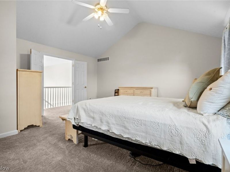 17118 Woodlawn Court, Strongsville, OH 44149 Photo 31