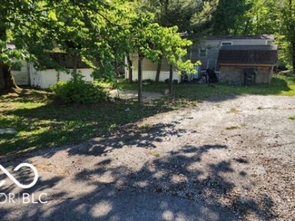 5170 Van Bibber Lake Estates, Greencastle, IN 46135