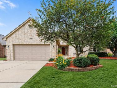 54798 Jack Drive, Macomb Twp, MI 48042