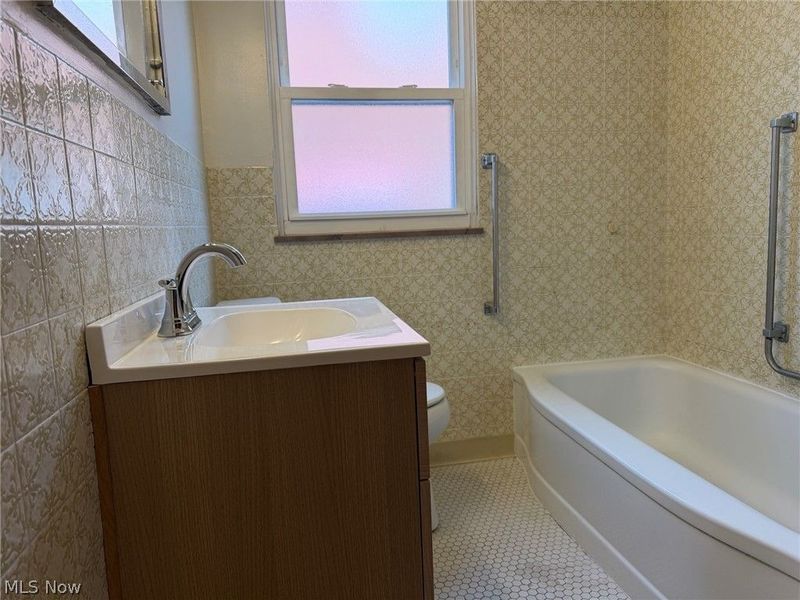5714 Gilbert Avenue, Parma, OH 44129 Photo 14