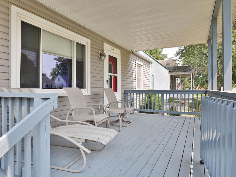 1120 Urana Avenue , Columbus, OH 43224 Photo 4