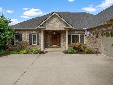 3801 Still Meadow Lane, Lexington, KY 40509
