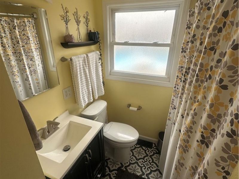 5502 Renwood Drive, Parma, OH 44129 Photo 10