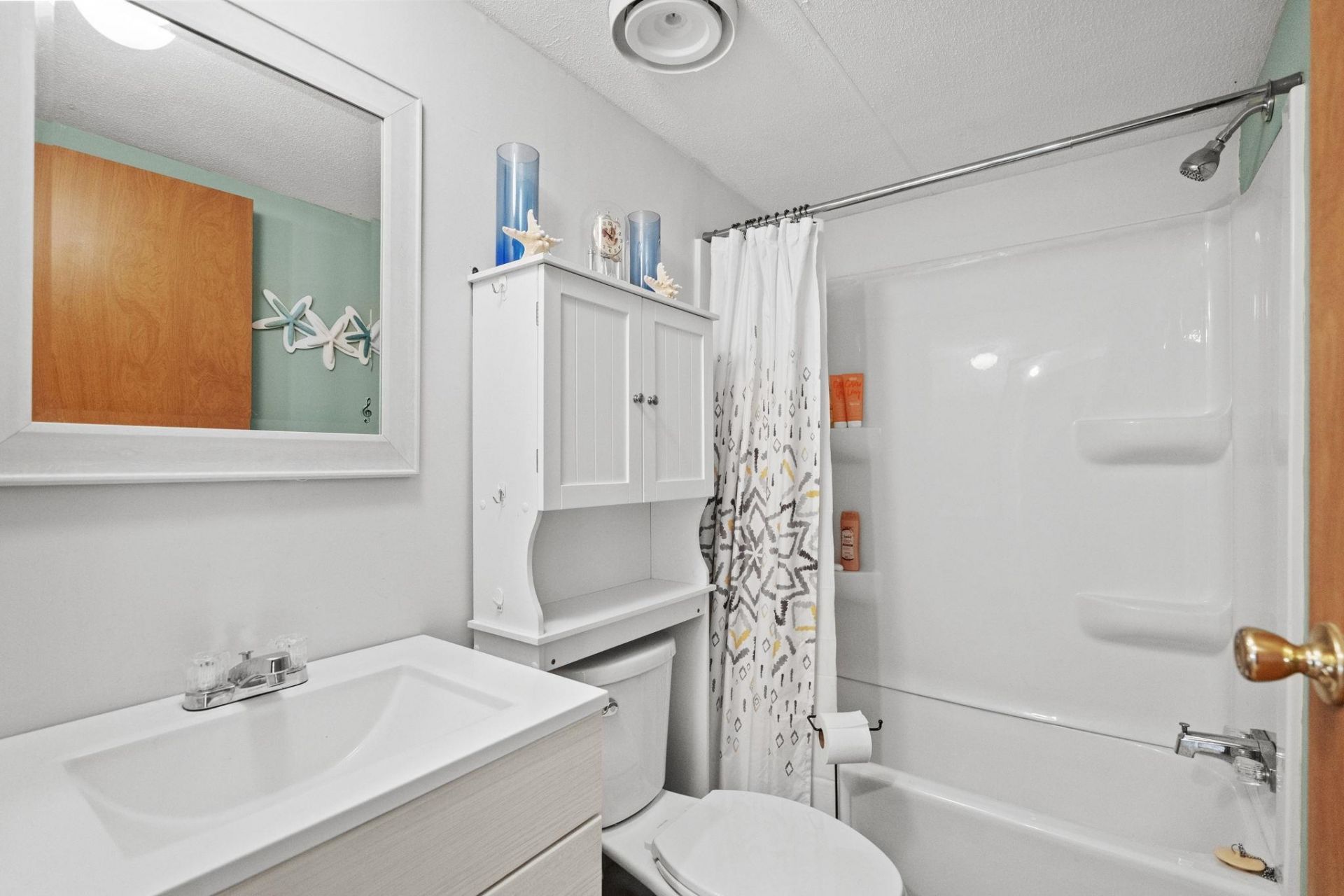 3254 Lyndon Dr.  Photo 29