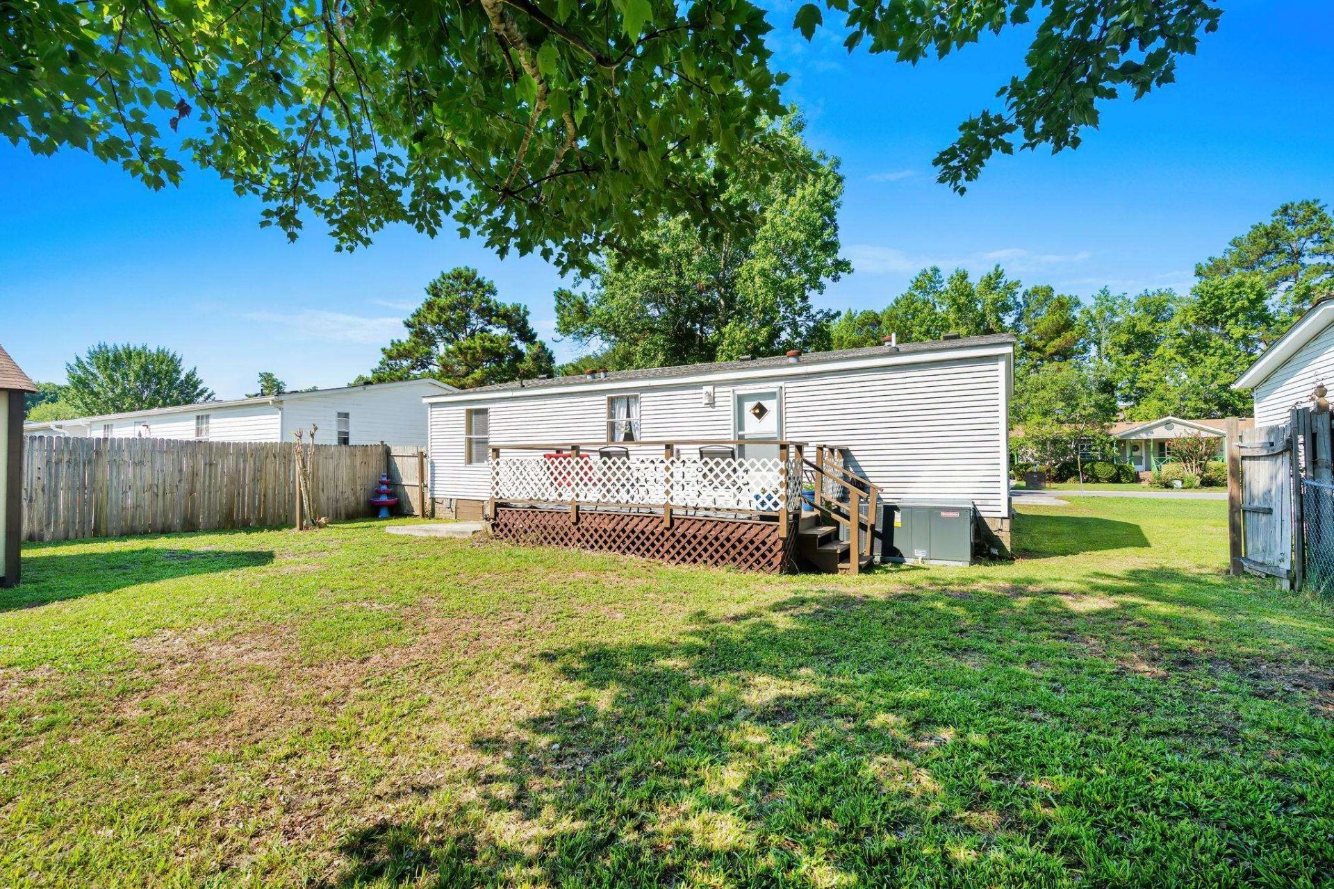 3254 Lyndon Dr.  Photo 34