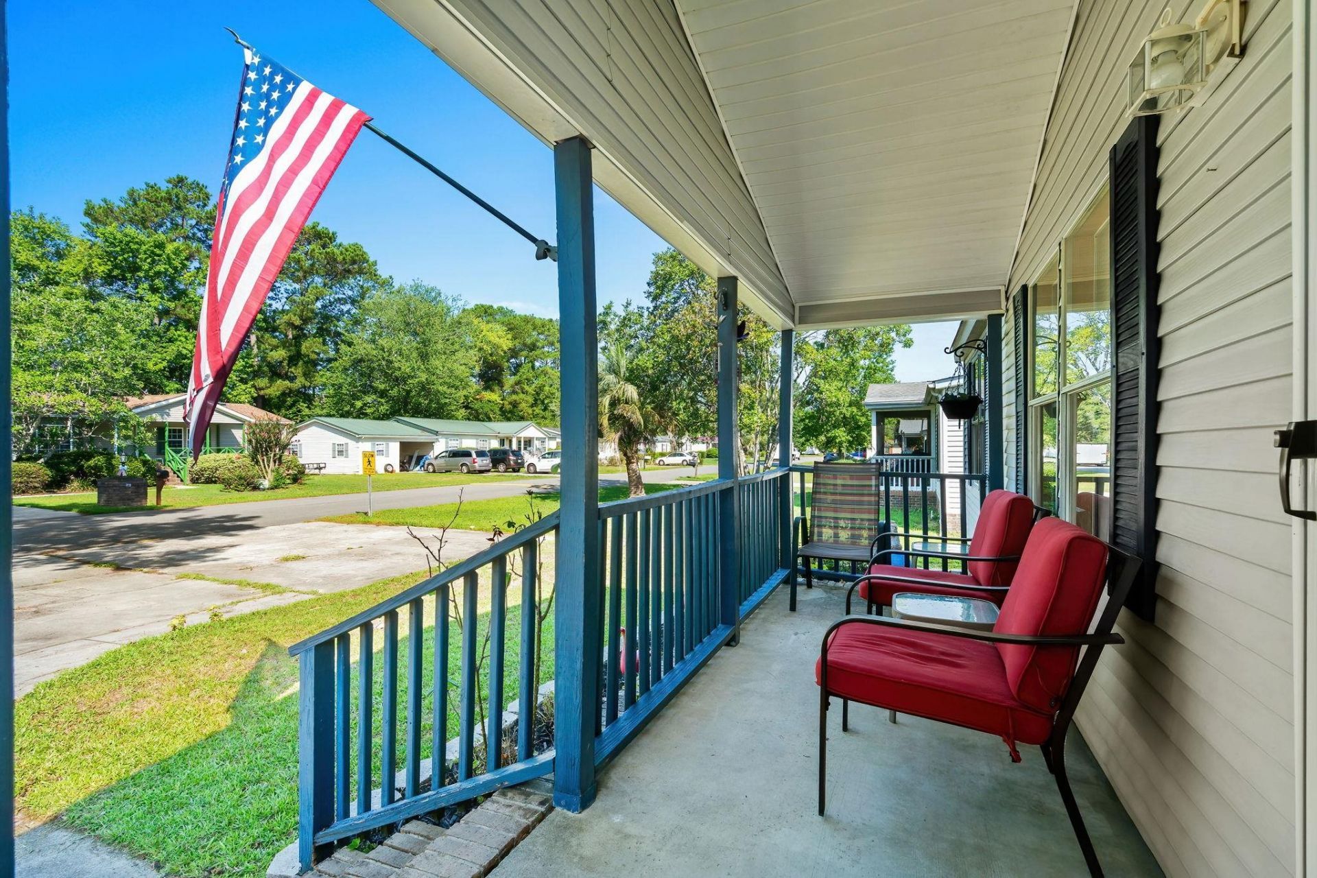 3254 Lyndon Dr.  Photo 5