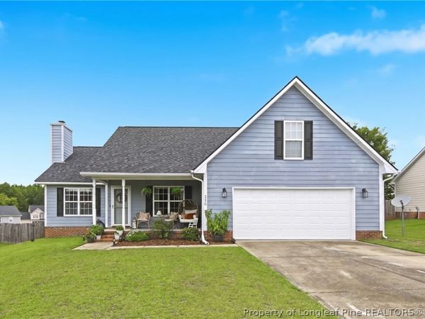 220 Walden Green Drive, Raeford, NC 28376