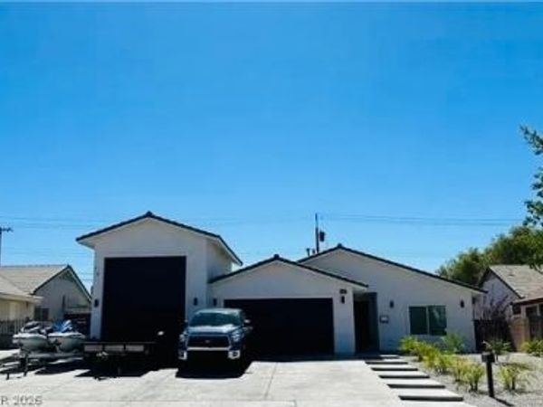 1417 Winwood Street , Las Vegas, NV 89108