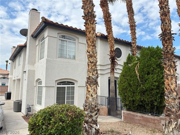 5028 Starfinder Avenue , Las Vegas, NV 89108