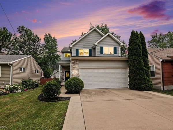 145 Vineyard Road, Avon Lake, OH 44012