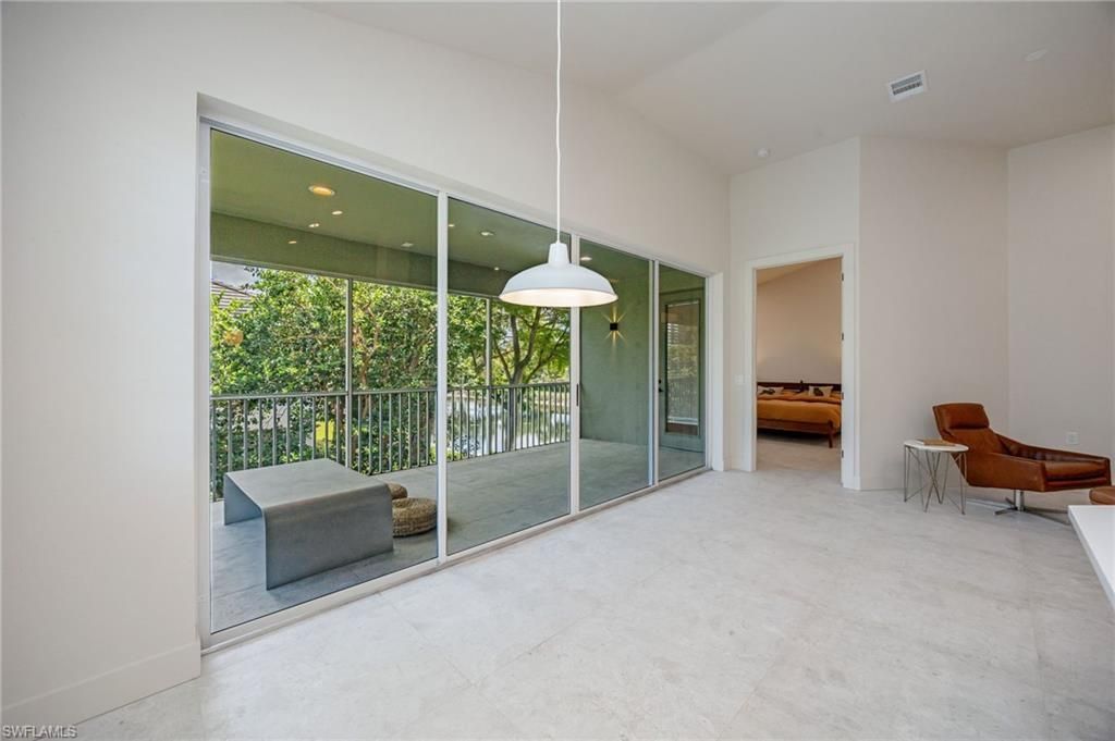7128 Timberland Cir, Unit 201, Naples, FL 34109 Photo