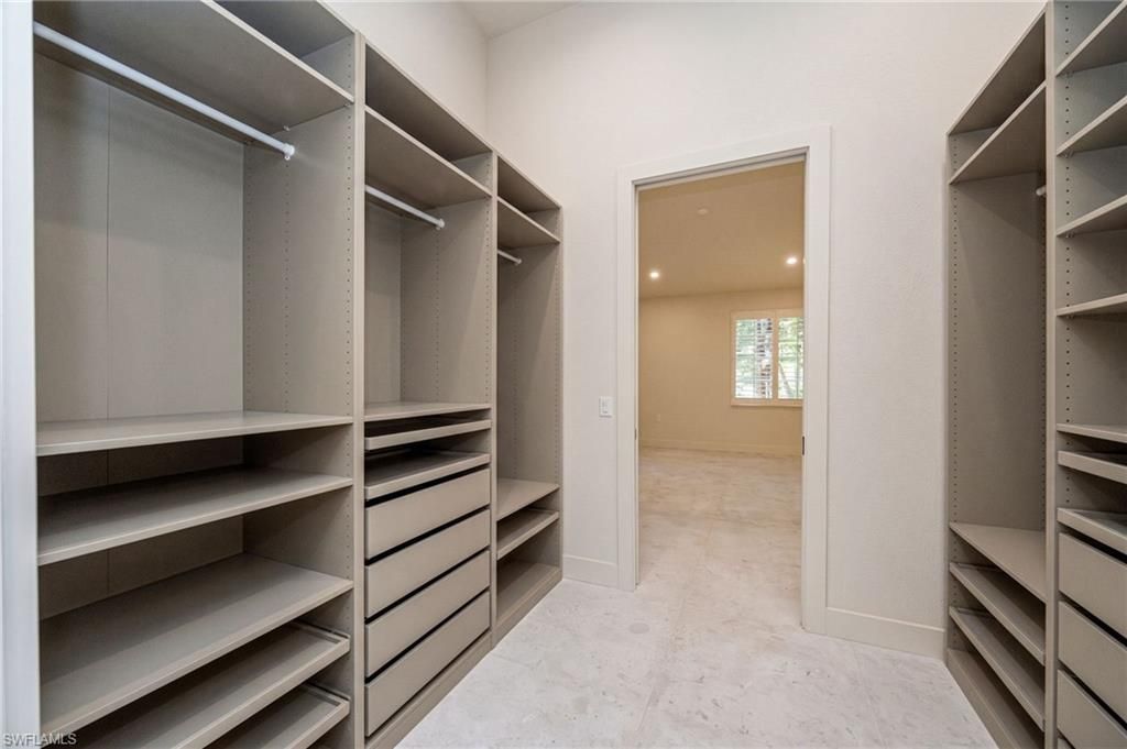 7128 Timberland Cir, Unit 201, Naples, FL 34109 Photo