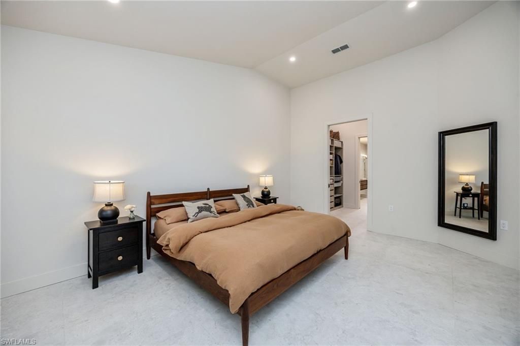 7128 Timberland Cir, Unit 201, Naples, FL 34109 Photo