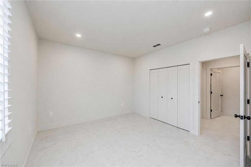 7128 Timberland Cir, Unit 201, Naples, FL 34109 Photo